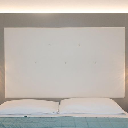 Hotel & Aparthotel Carinthia S リド・ディ・イエゾロ エクステリア 写真