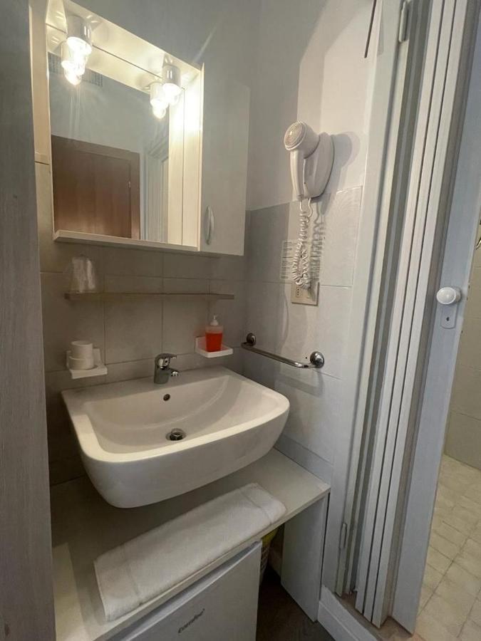 Hotel & Aparthotel Carinthia S リド・ディ・イエゾロ エクステリア 写真